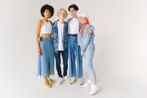 Why do teenagers dress for prom like it's a daily fashion magazine?